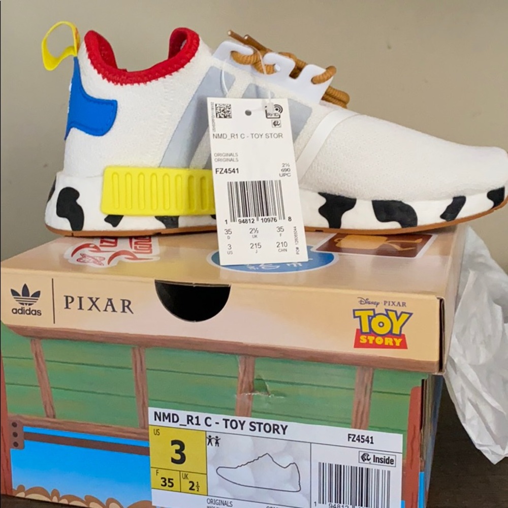 Adidas Toy Story KIDS size 3 but fits a women’s 5